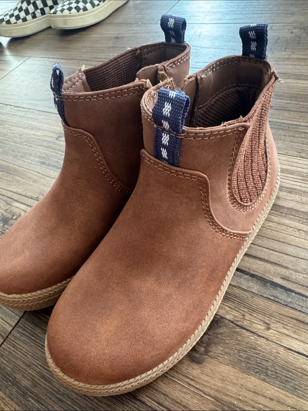 Cat & Jack Toddler/Casual Brown Chelsea Boots with Blue Pull Tabs